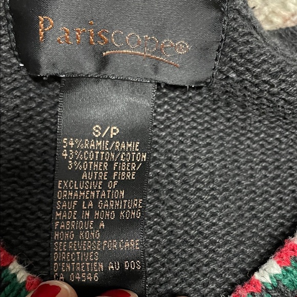 Vintage 90s Festive embroidered Santa Knit Vest- adorable - Picture 2 of 11